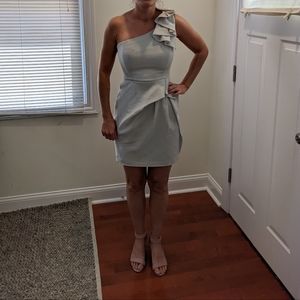 BCBG party dress. Size 4. Excellent condition.